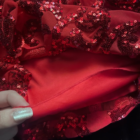 Homecoming/formal dress - Picture 2 of 6